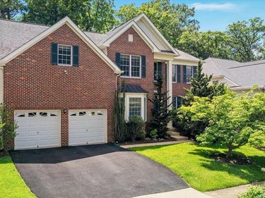 12221 HARBOR TOWN CIRCLE, FAIRFAX, VA 22033