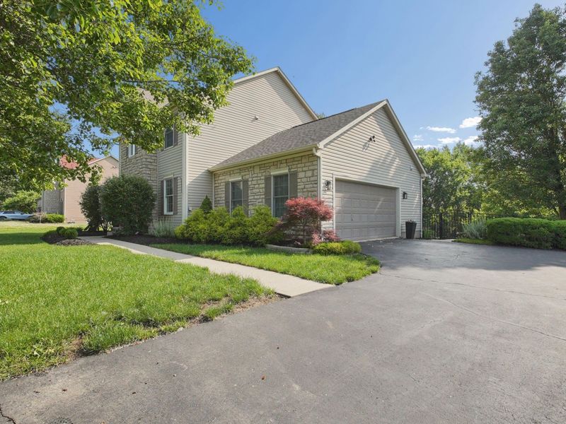492 Hibbs Road, Lockbourne, OH 43137 Photo 2