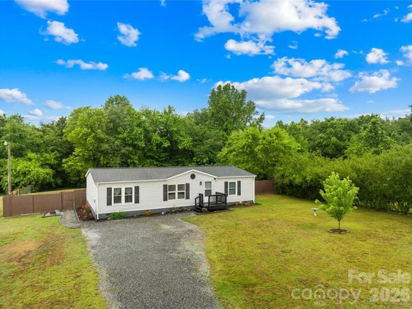 139 Gayle Drive , Troutman, NC 28166