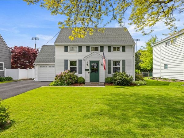 75 Brooklawn Drive , Rochester, NY 14618