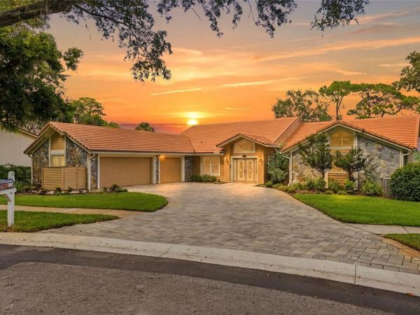 3493 SHORELINE CIRCLE , PALM HARBOR, FL 34684