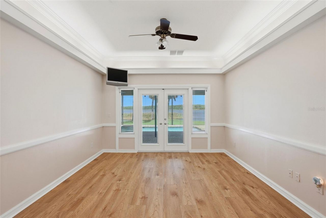 3493 Shoreline Circle, Palm Harbor, FL 34684 Photo