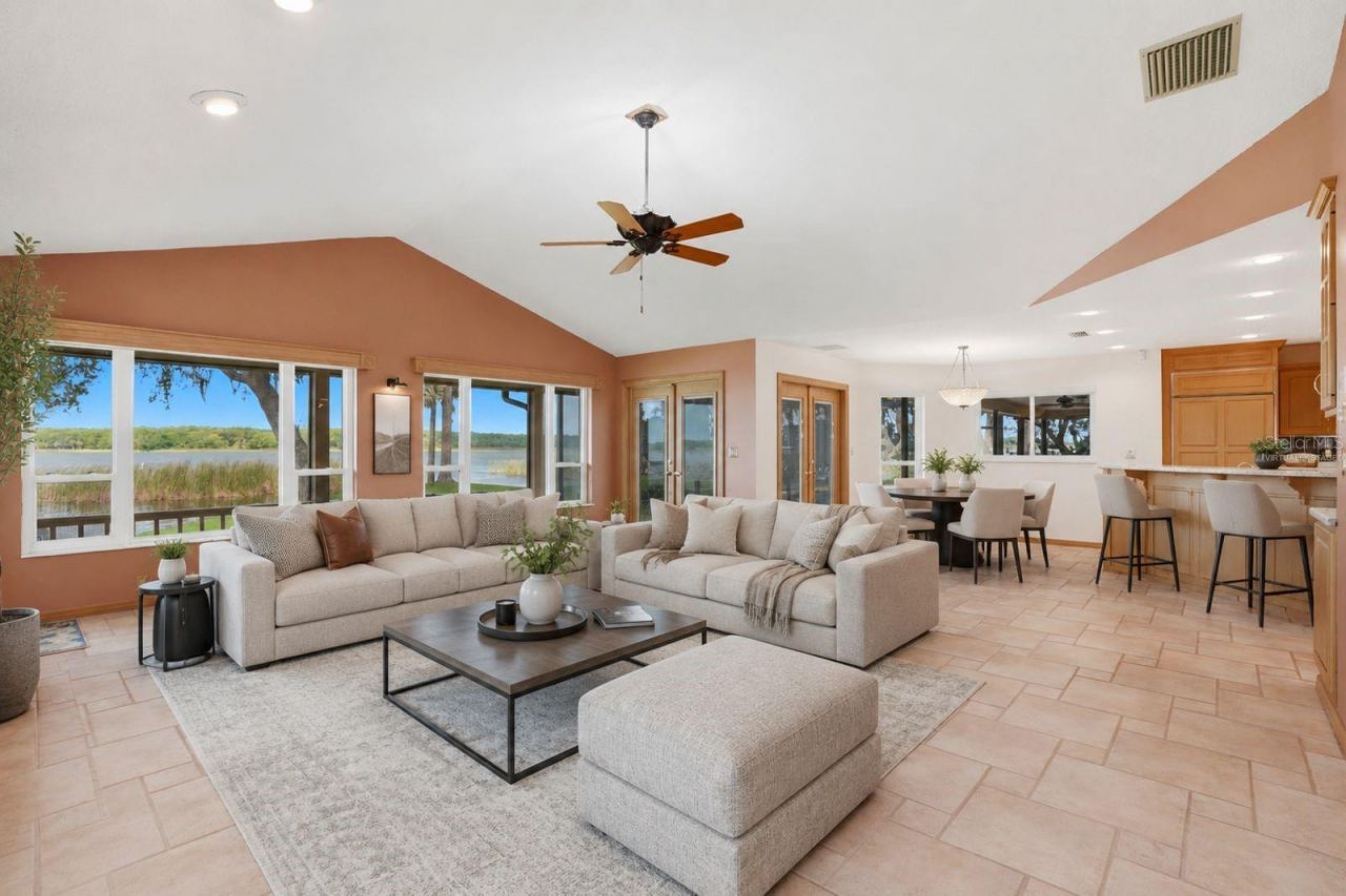 3493 Shoreline Circle, Palm Harbor, FL 34684 Photo