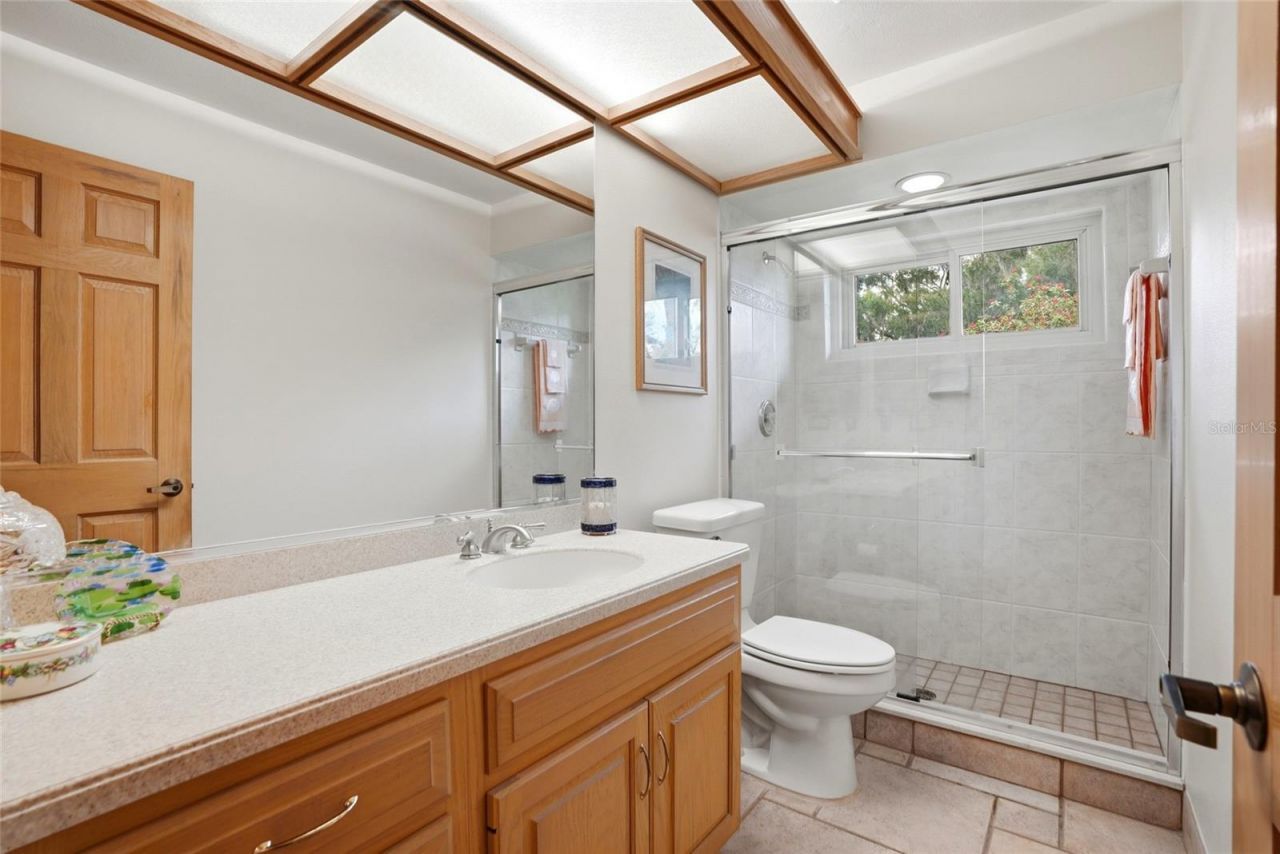 3493 Shoreline Circle, Palm Harbor, FL 34684 Photo