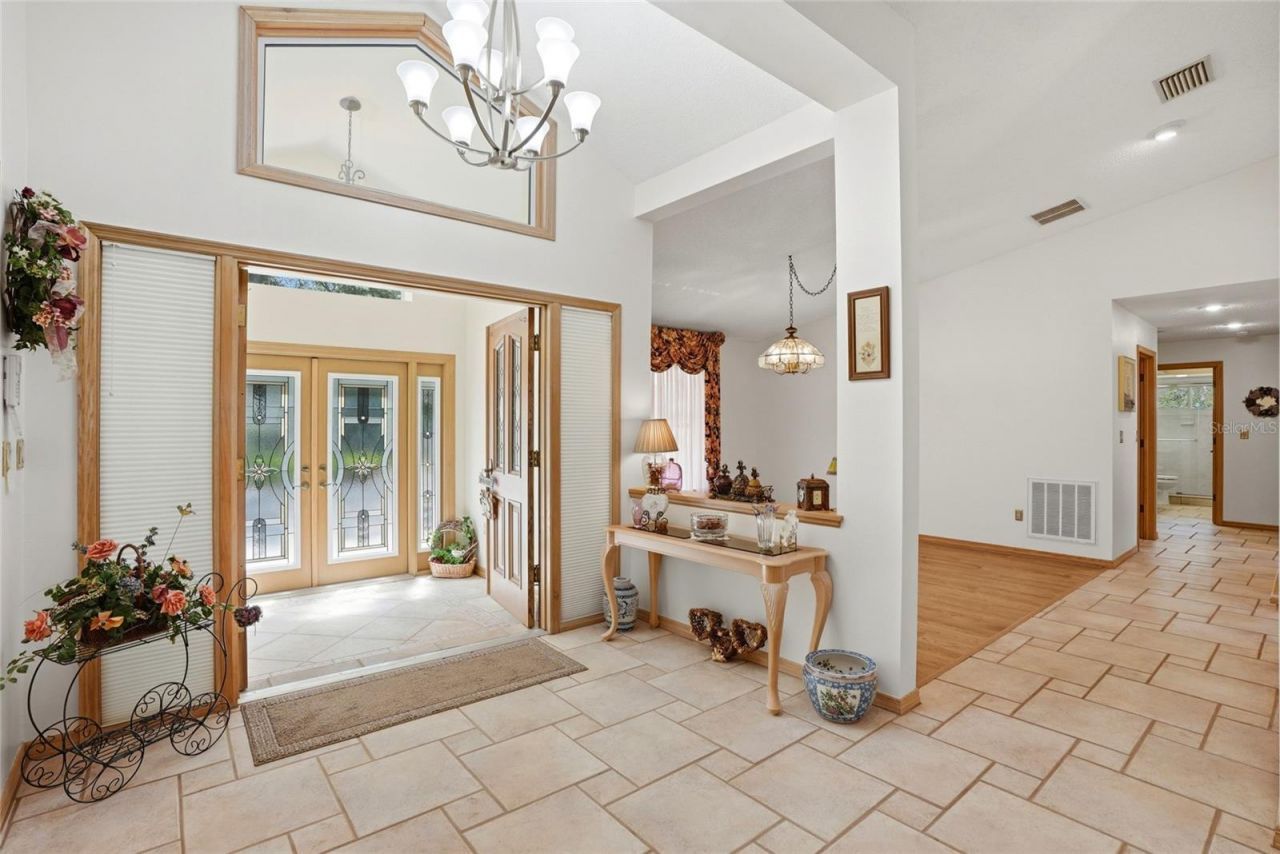 3493 Shoreline Circle, Palm Harbor, FL 34684 Photo