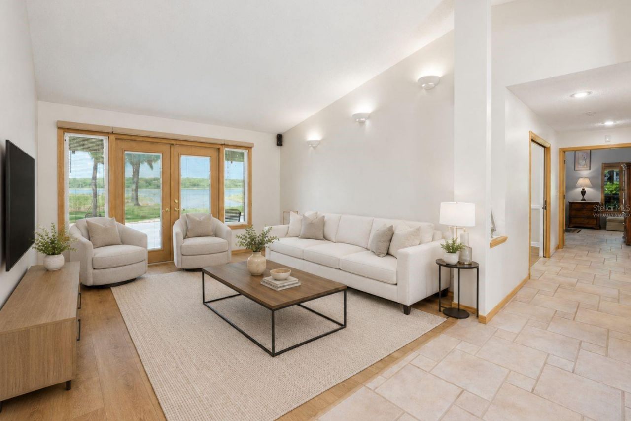 3493 Shoreline Circle, Palm Harbor, FL 34684 Photo