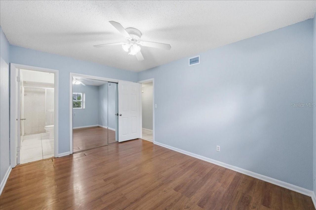 15005 Monet Drive , Tampa, FL 33613 Photo