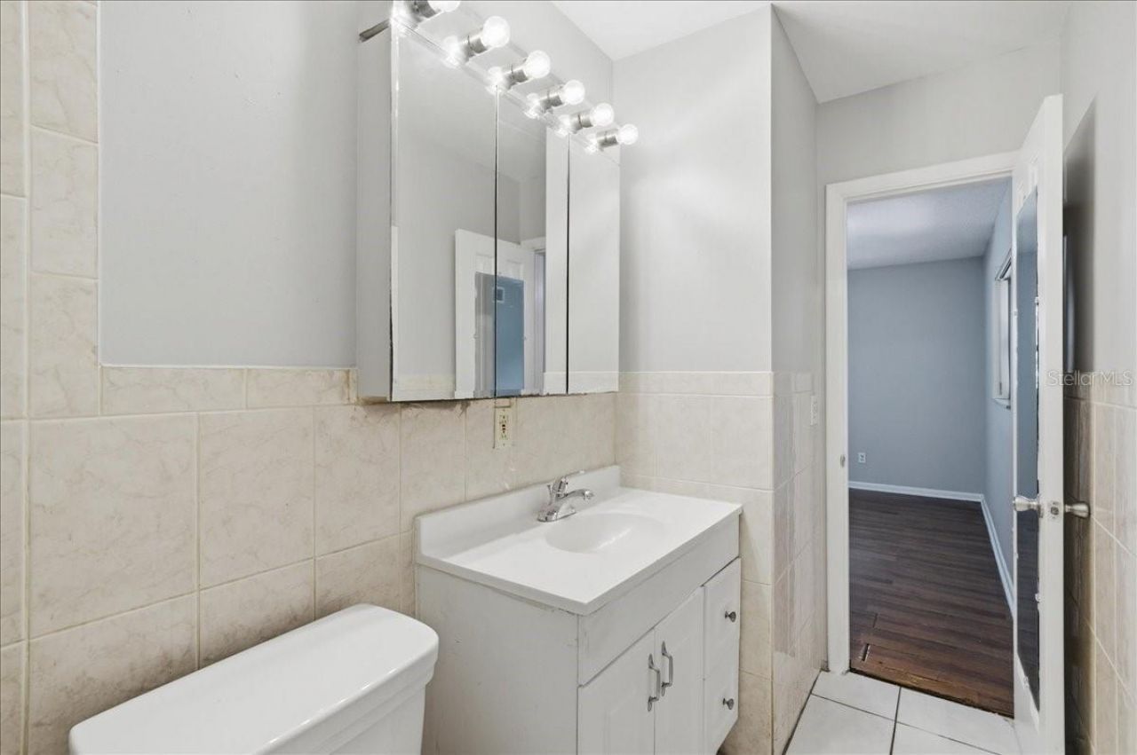 15005 Monet Drive , Tampa, FL 33613 Photo