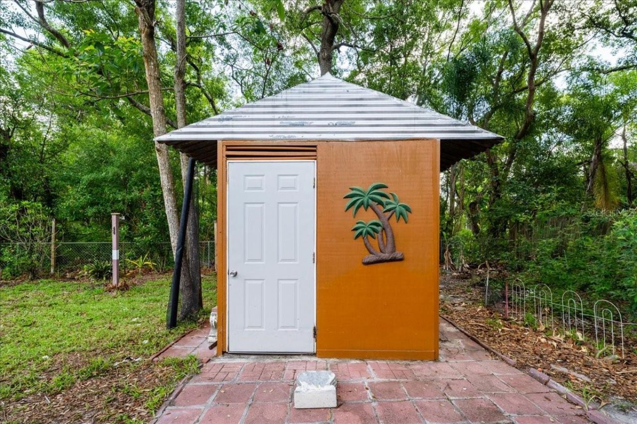 15005 Monet Drive , Tampa, FL 33613 Photo