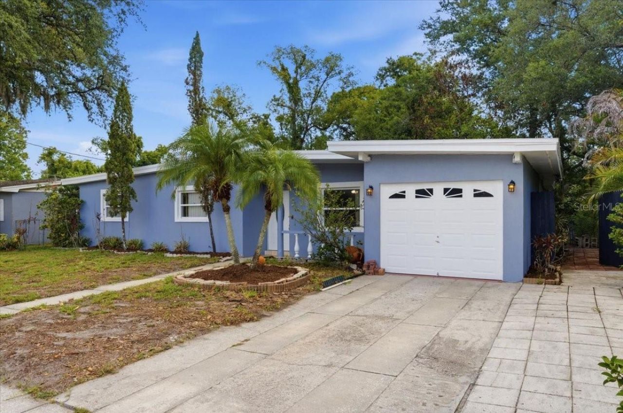 15005 Monet Drive , Tampa, FL 33613 Photo