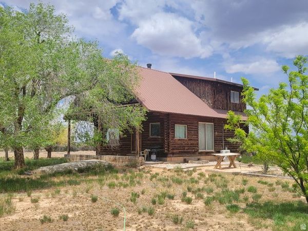 1202 W 5400 N, Cedar City, UT 84721