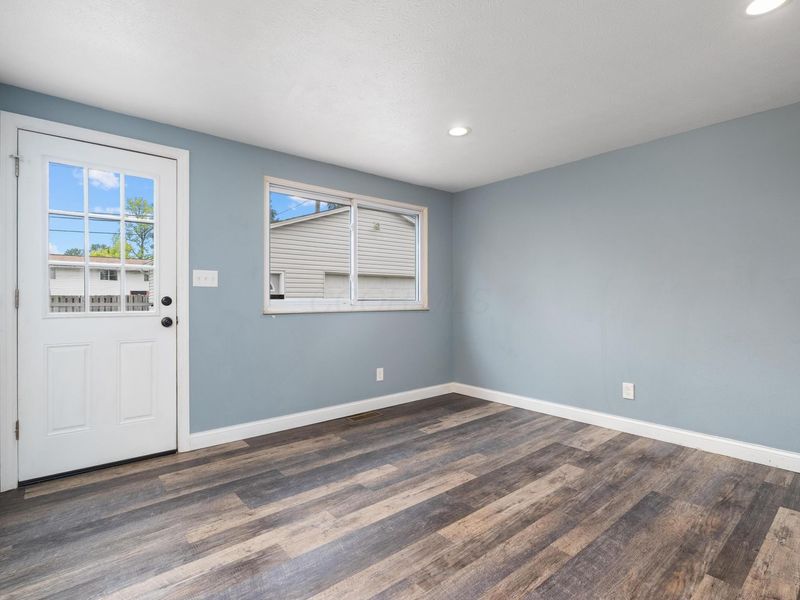 1444 Archmere Square S, Columbus, OH 43229 Photo 6