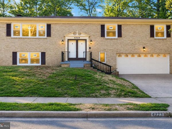 4223 AVON DRIVE, MONTCLAIR, VA 22025