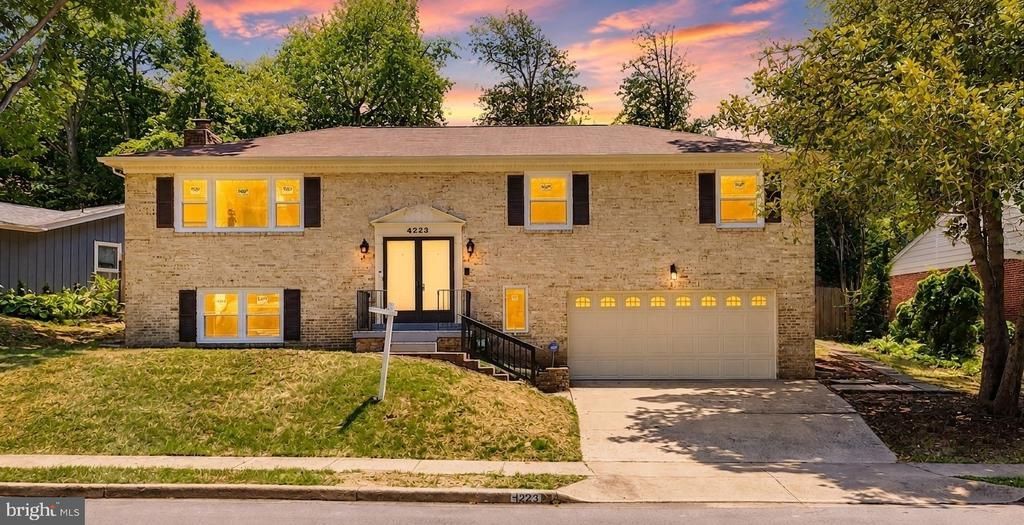 4223 AVON DRIVE, MONTCLAIR, VA 22025