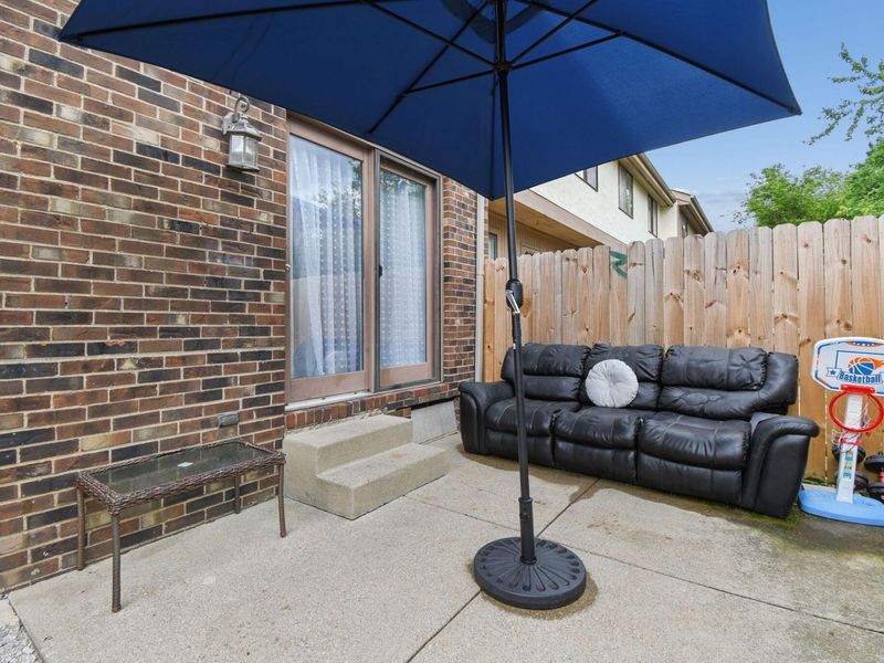 6199 Stornoway Drive S, Columbus, OH 43213 Photo 22