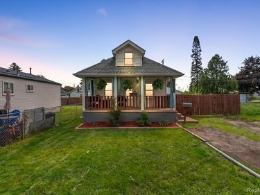 28828 Galloway Street, Roseville, MI 48066