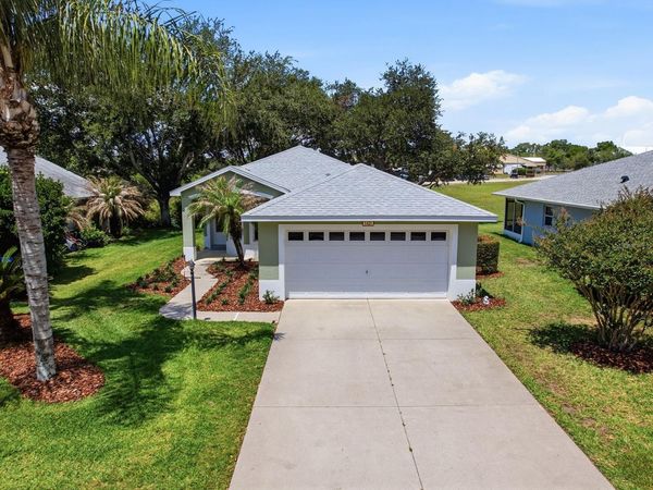 1431 LAKE VILLA DRIVE , TAVARES, FL 32778