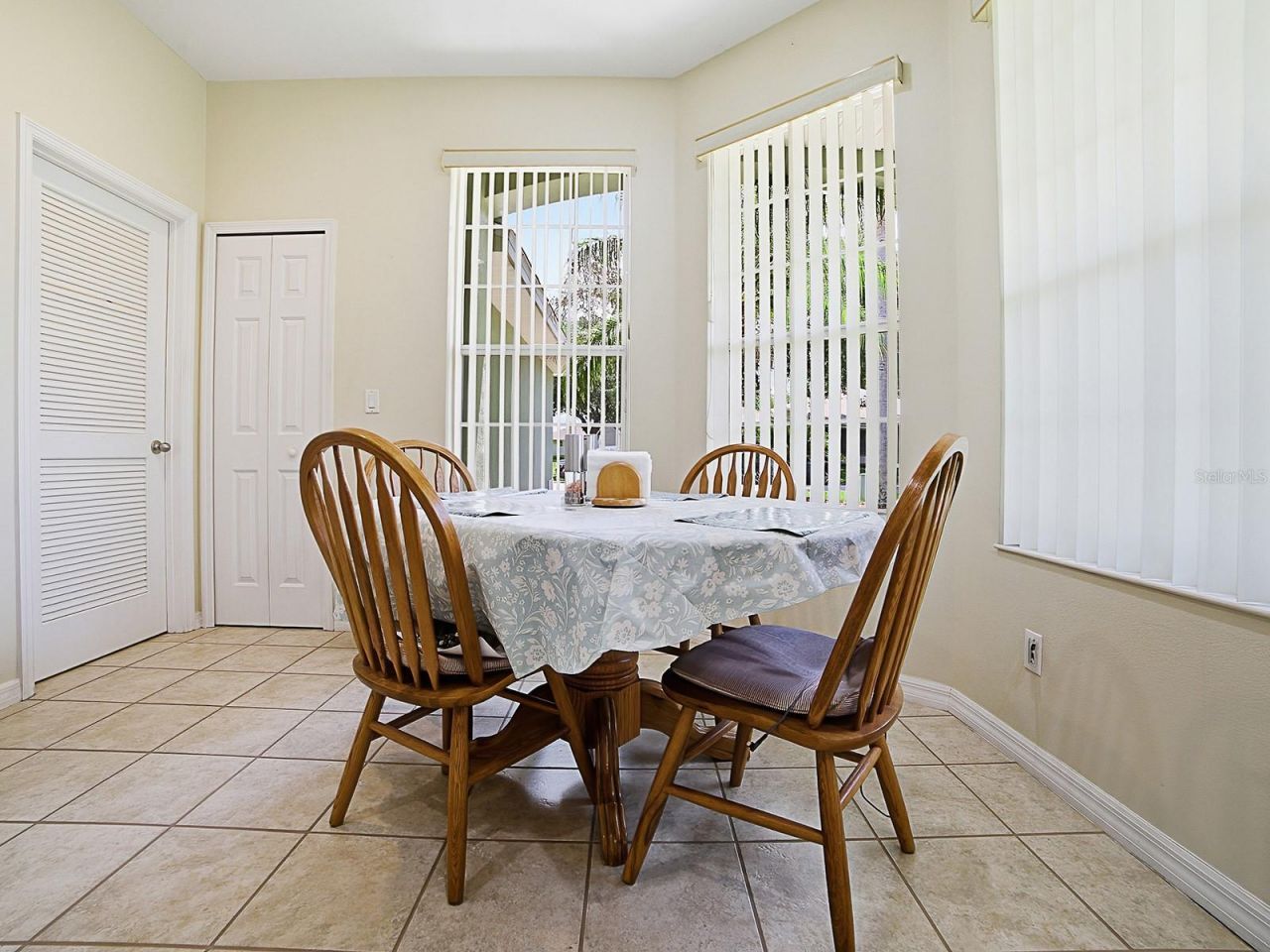 1431 Lake Villa Drive, Tavares, FL 32778