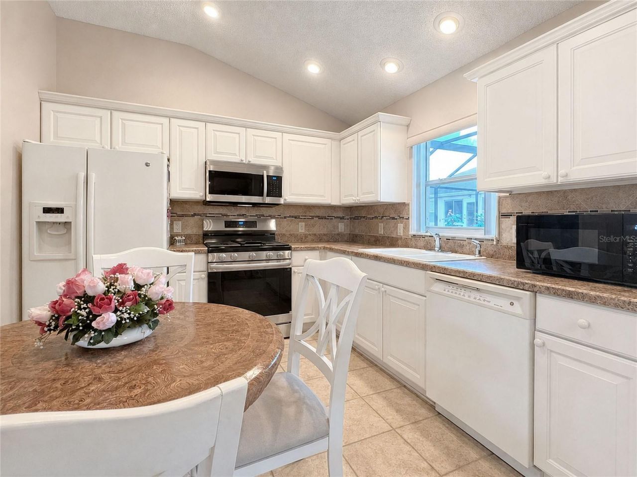 498 Weston Manor Drive, The Villages, FL 32162 Photo