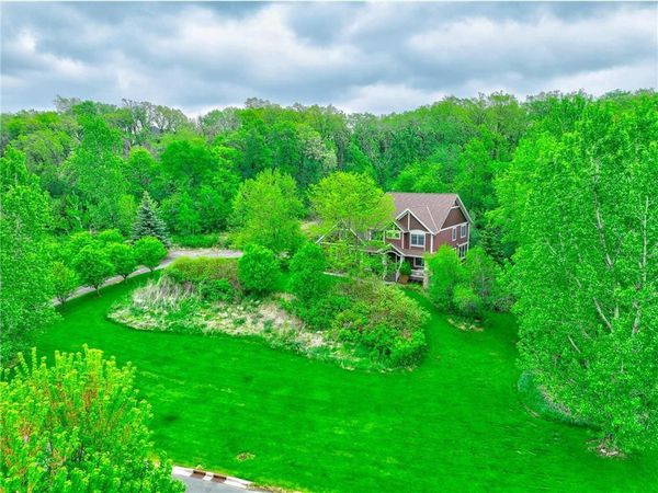 317 Meadow Ridge Court, Hudson, WI 54016
