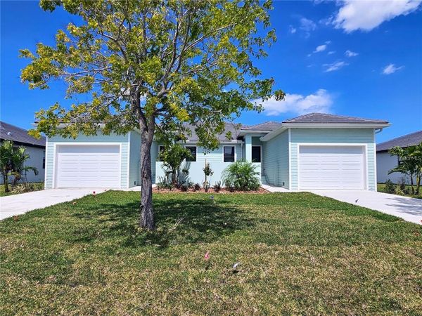 174 MADRID BOULEVARD , PUNTA GORDA, FL 33950