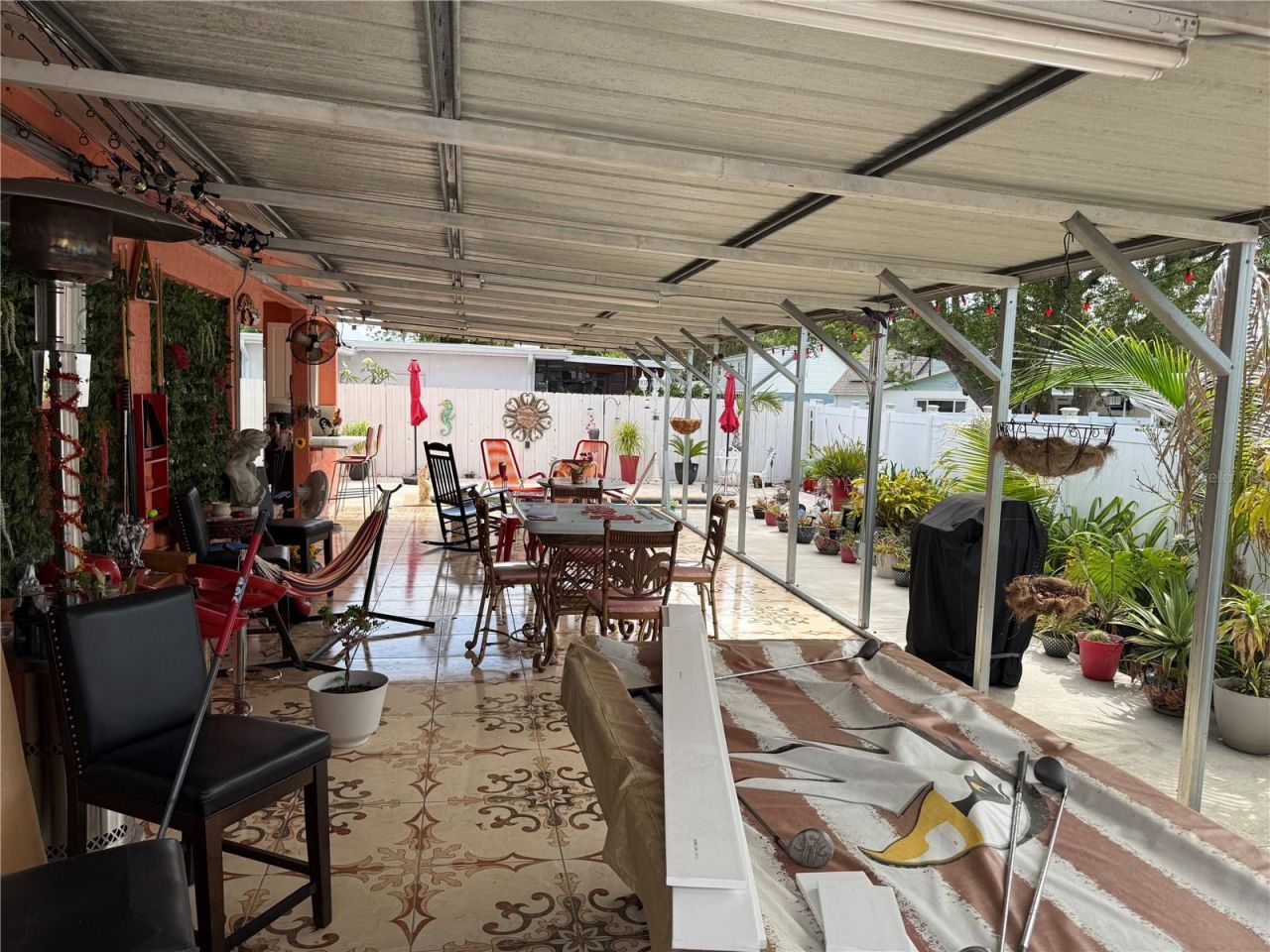 8301 Lopez Drive, Tampa, FL 33615 Photo
