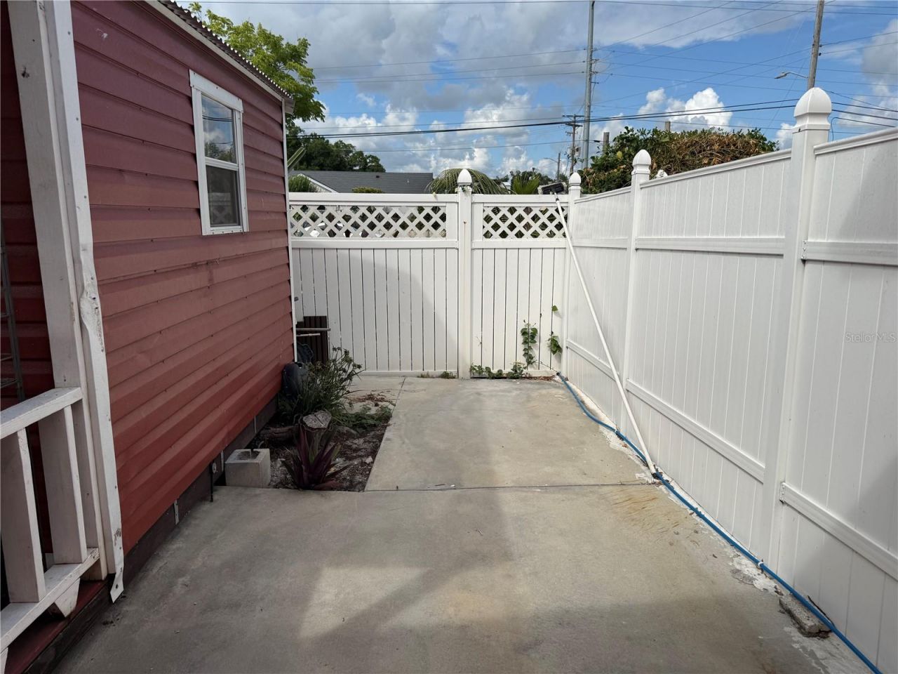 8301 Lopez Drive, Tampa, FL 33615 Photo