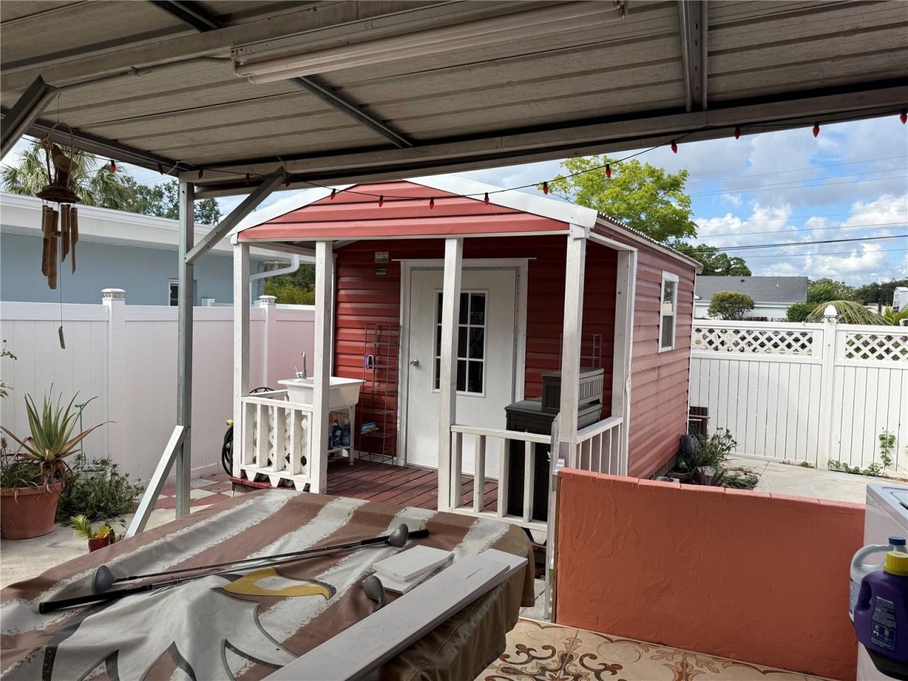 8301 Lopez Drive, Tampa, FL 33615 Photo