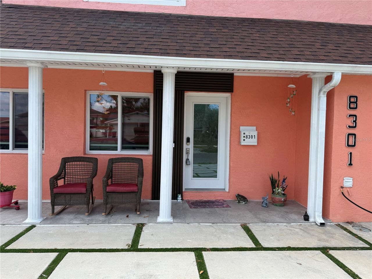 8301 Lopez Drive, Tampa, FL 33615 Photo