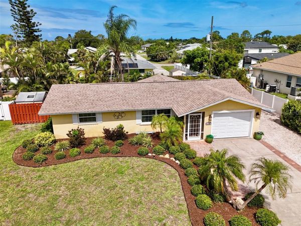 5240 DREW ROAD , VENICE, FL 34293