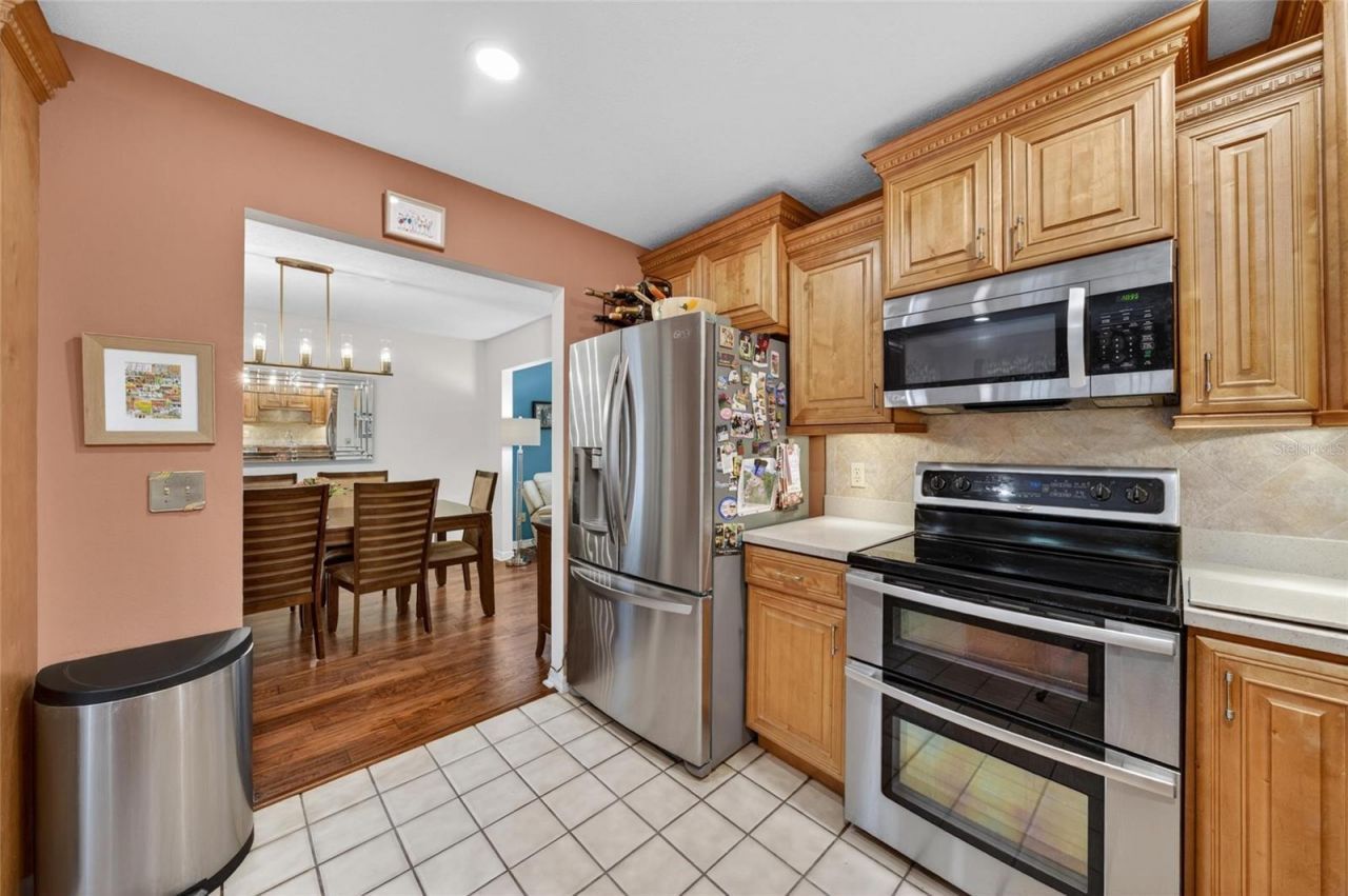 1311 W Carissa Court , Tampa, FL 33604 Photo