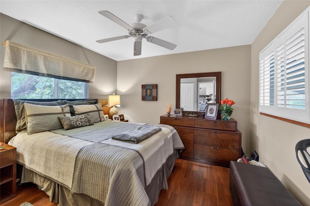1311 W Carissa Court , Tampa, FL 33604 Photo