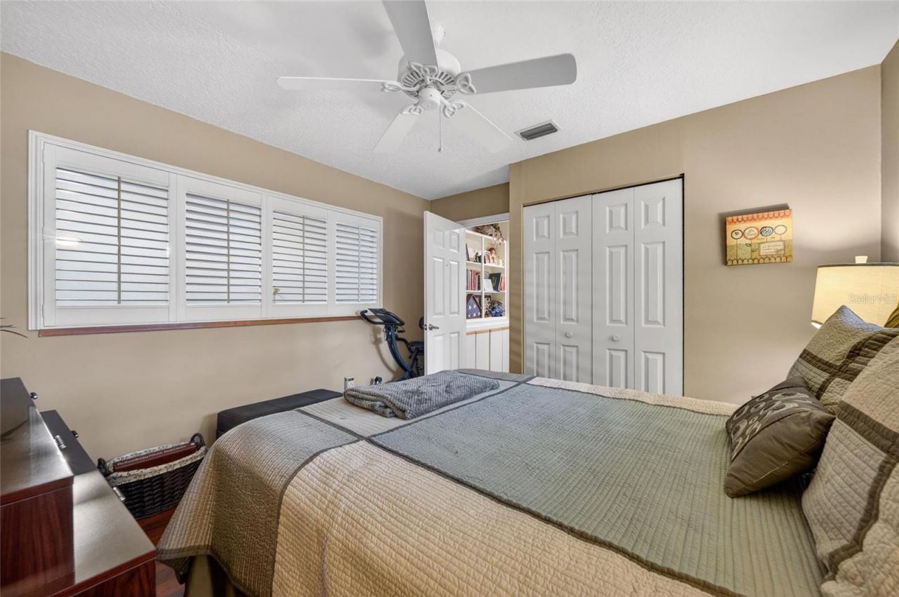 1311 W Carissa Court , Tampa, FL 33604 Photo