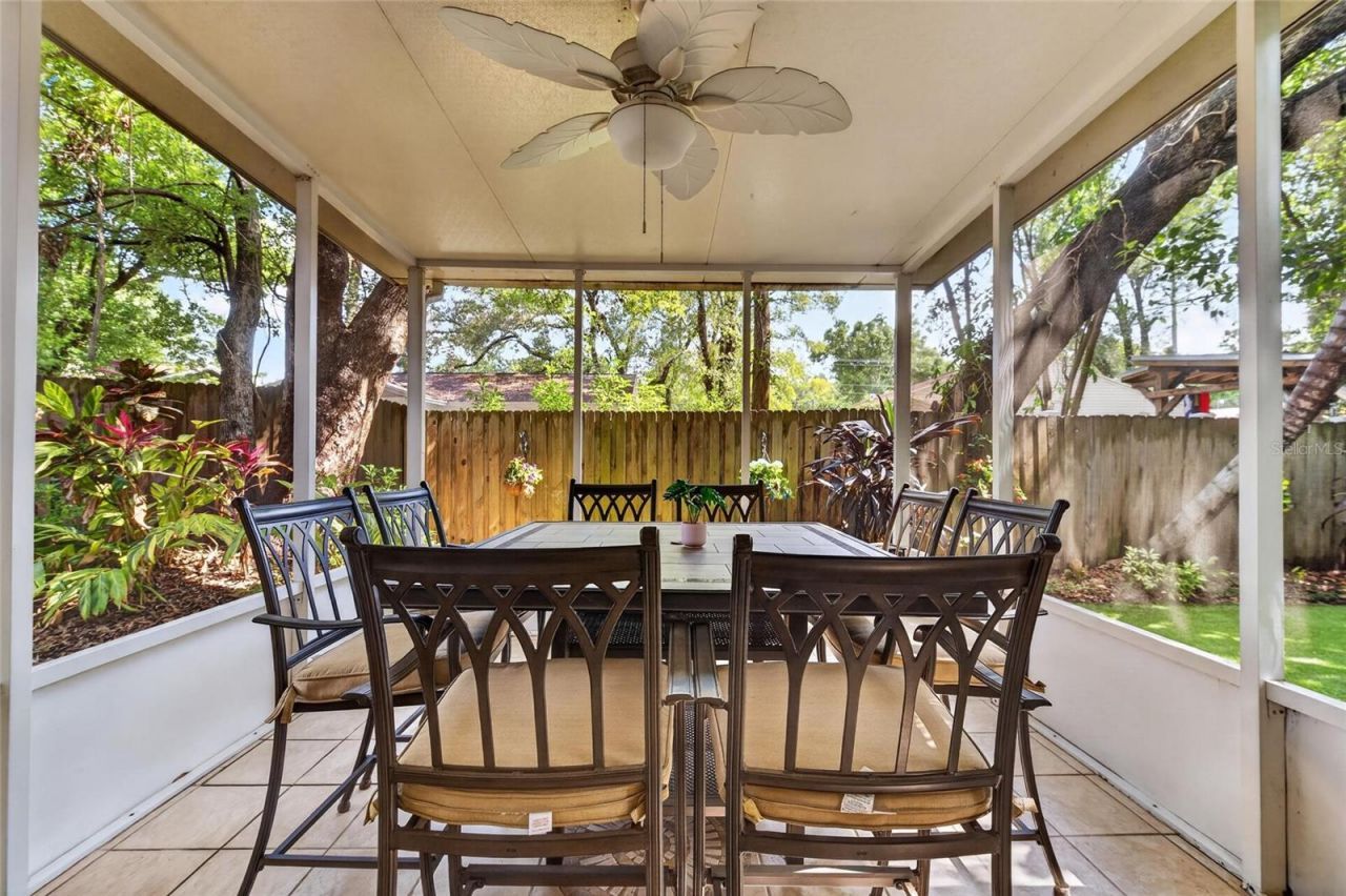 1311 W Carissa Court , Tampa, FL 33604 Photo