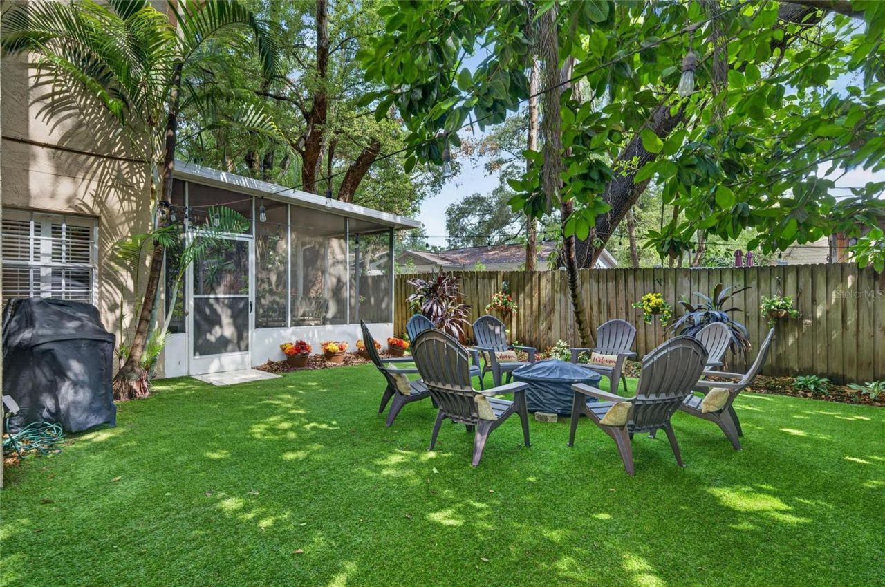 1311 W Carissa Court , Tampa, FL 33604 Photo