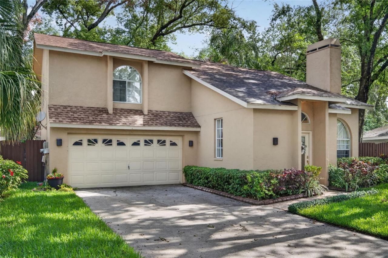 1311 W Carissa Court , Tampa, FL 33604 Photo