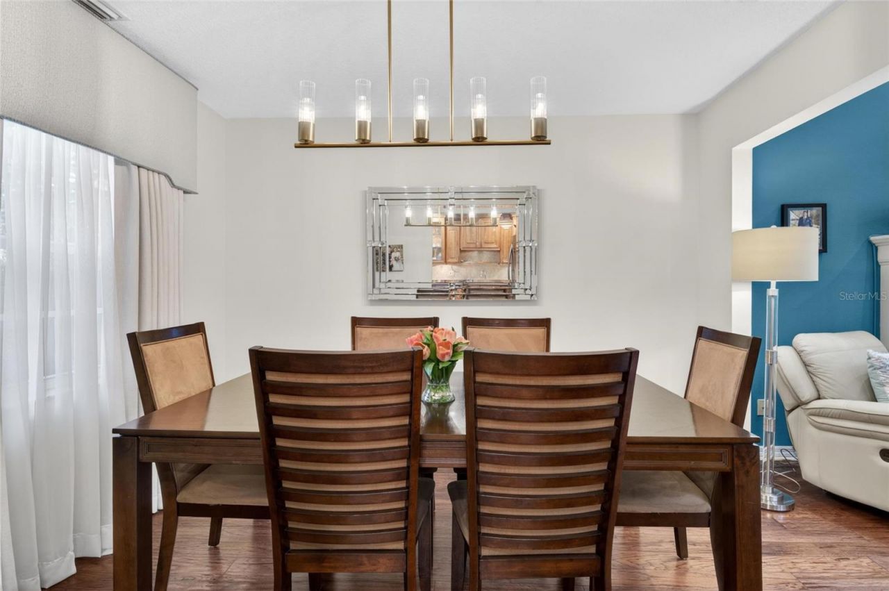 1311 W Carissa Court , Tampa, FL 33604 Photo