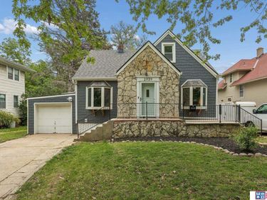 2939 N 58th Street, Omaha, NE 68104