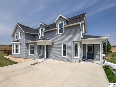 598 County Road 18 , Ceresco, NE 68017