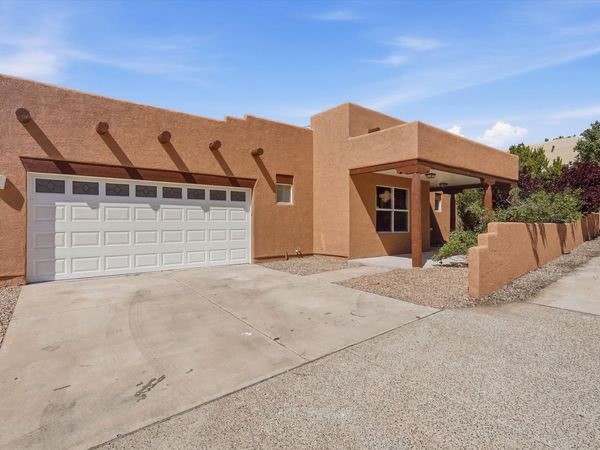 6963 Golden Mesa , Santa Fe, NM 87507