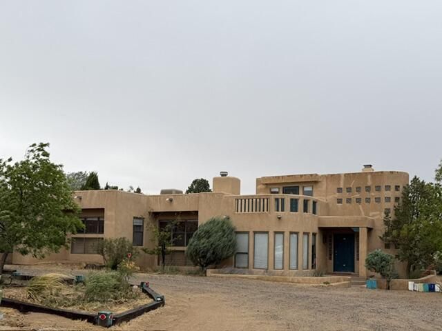 3 Chamisa Place, Corrales, NM 87048 Main Photo