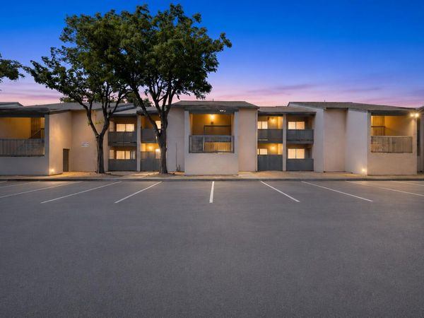 4601 Carlisle Boulevard NE, Unit A-10, Albuquerque, NM 87109