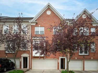 1039 GLENWOOD STATION LN , Charlottesville, VA 22901
