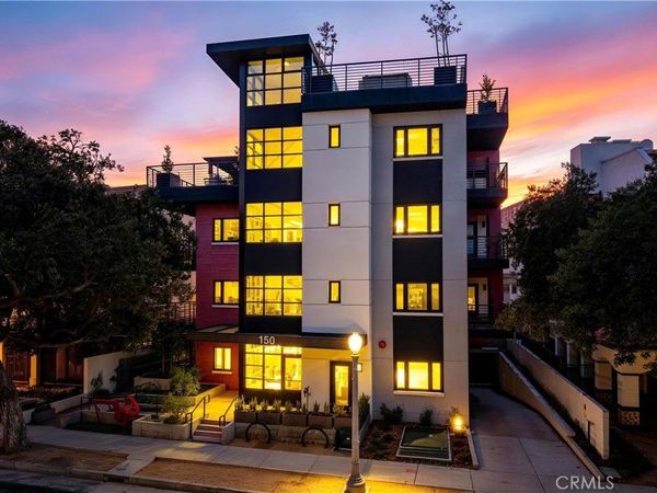 150 S Oak Knoll, Unit 202, Pasadena, CA 91101