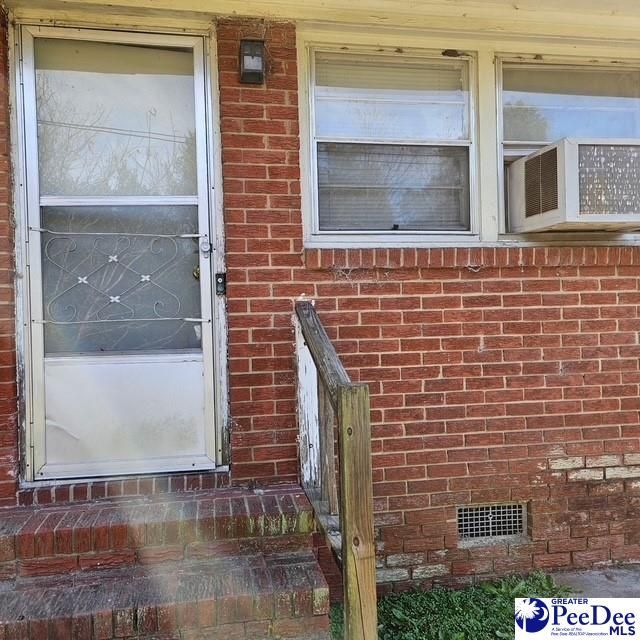 605 Howard Street Photo 12
