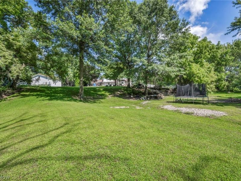 2250 Claus Road , Vermilion, OH 44089 Photo 10
