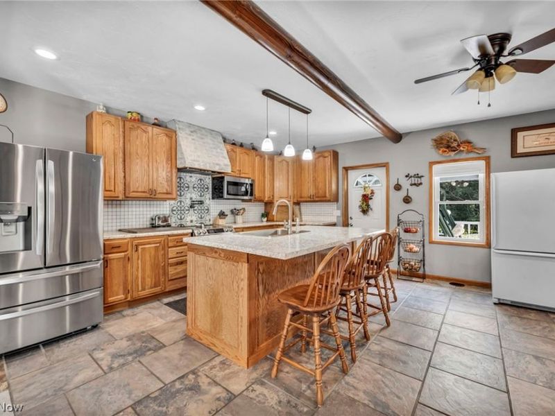 2250 Claus Road , Vermilion, OH 44089 Photo 12