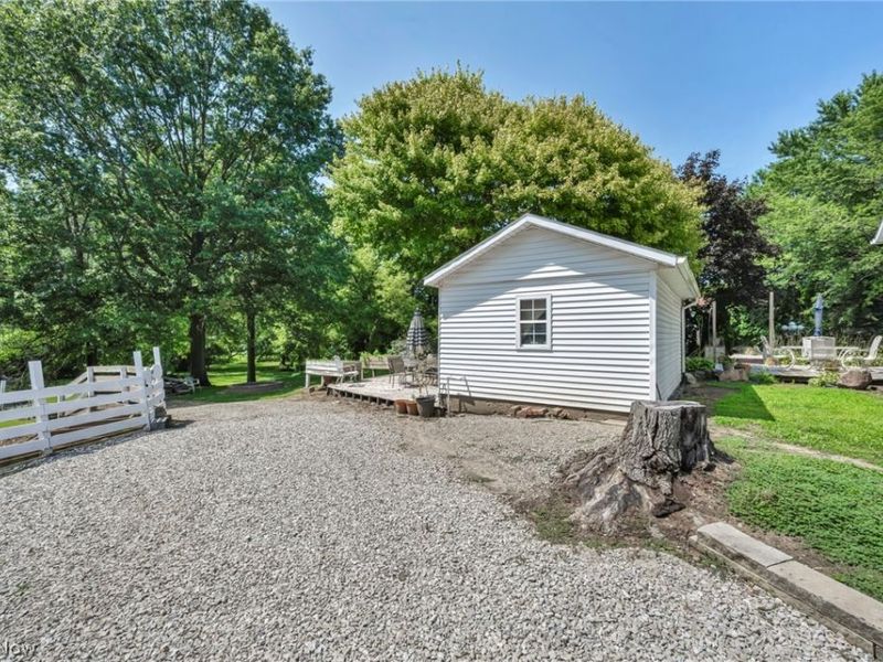 2250 Claus Road , Vermilion, OH 44089 Photo 7