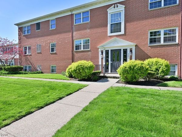 3964 Brendan Lane , Unit F411, North Olmsted, OH 44070