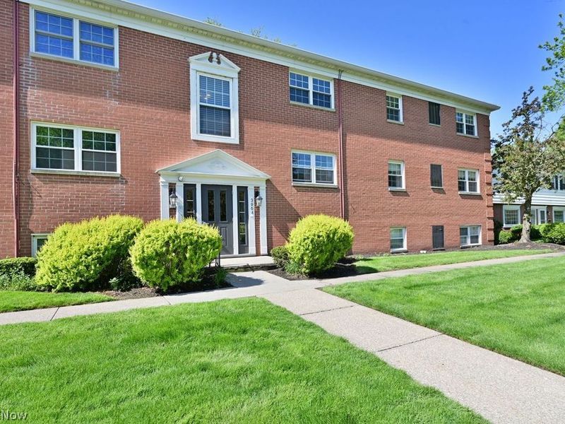 3964 Brendan Lane, Unit F411, North Olmsted, OH 44070 Photo 2